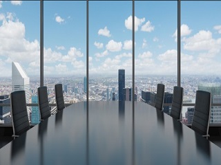 Реорганизация и сотрудники: кто, что и когда должен сообщить в СФР (Калинченко Е.О.)